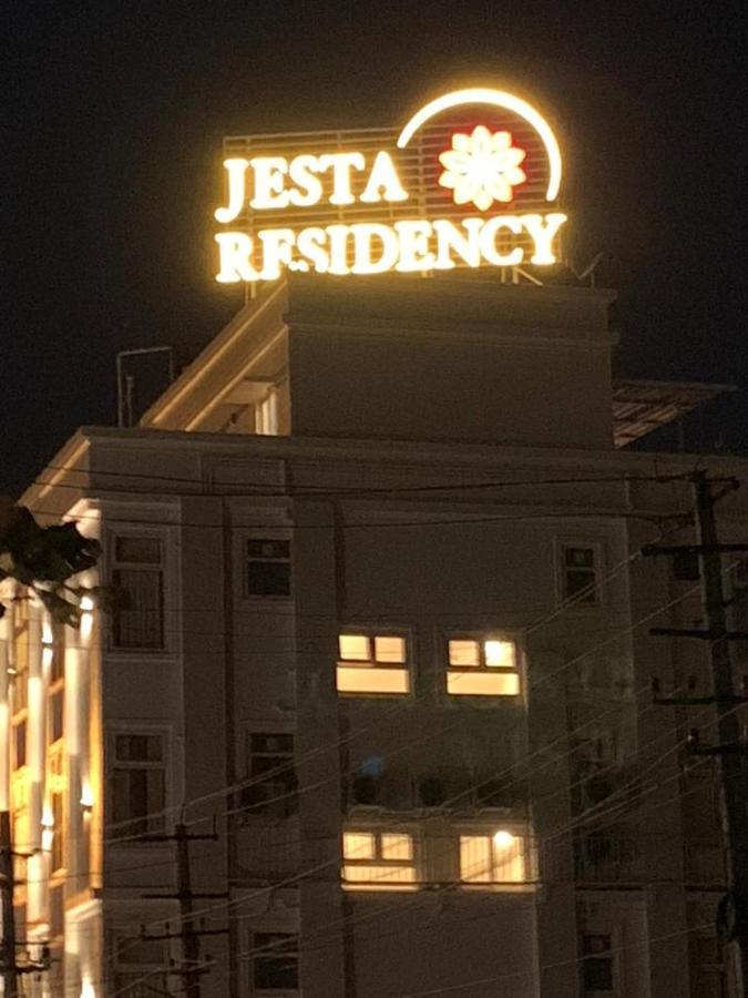 Jesta Residency Hotell Hassan Exteriör bild