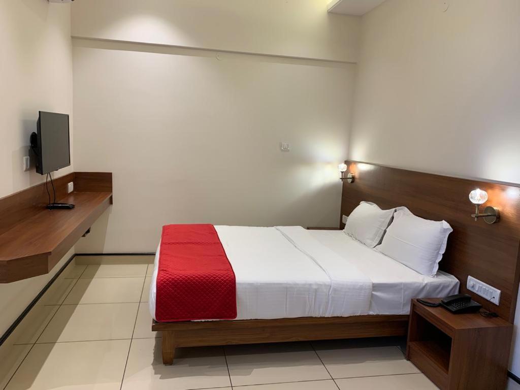 Jesta Residency Hotell Hassan Exteriör bild